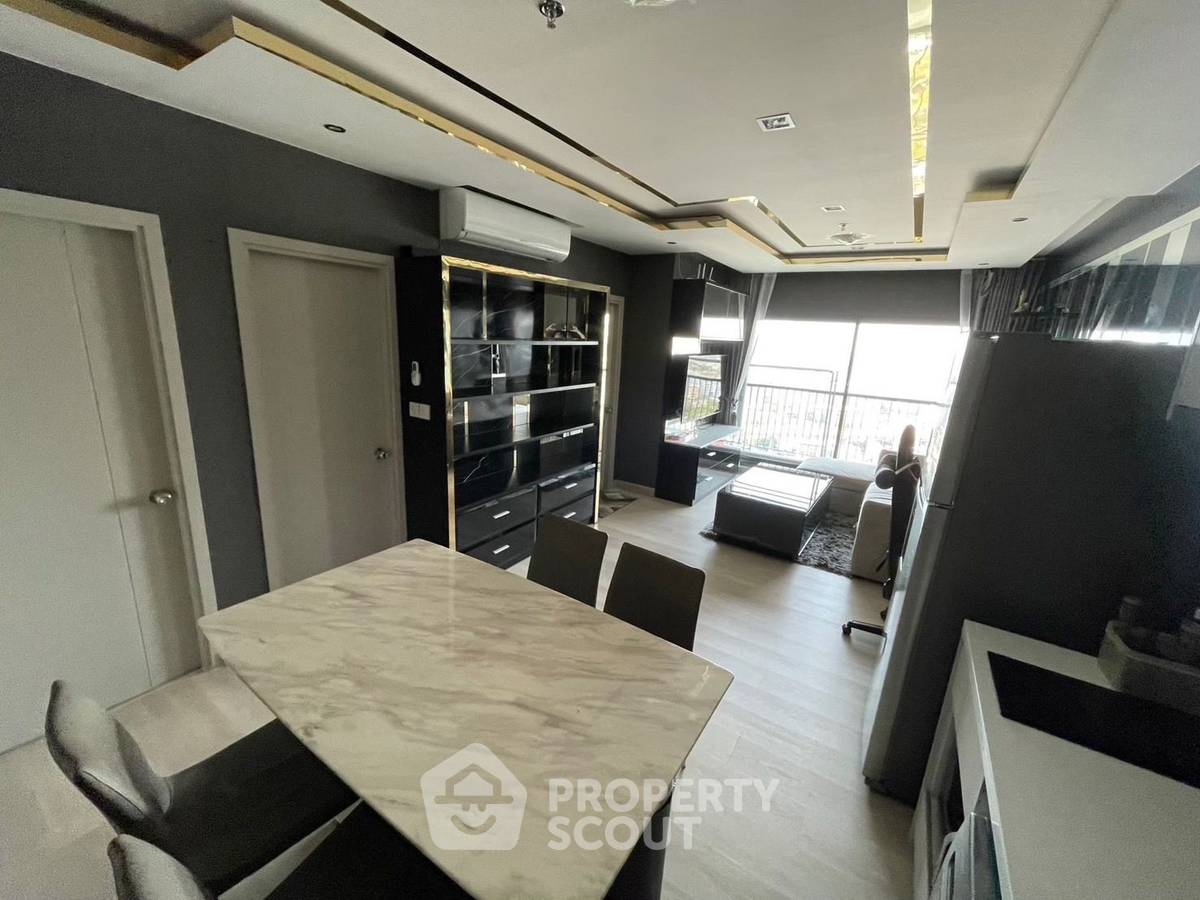 For SaleCondoOnnut, Udomsuk : 2-BR Condo at Life Sukhumvit 48 near BTS Phra Khanong