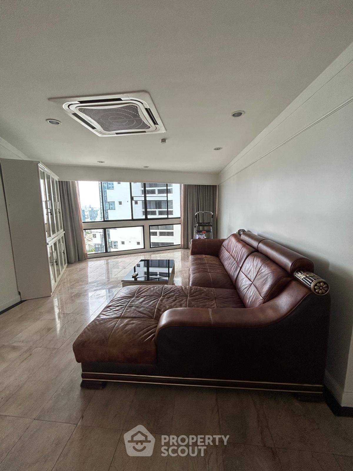 For RentCondoSukhumvit, Asoke, Thonglor : 3-BR Condo at President Park Condominium near MRT Queen Sirikit National Convention Centre