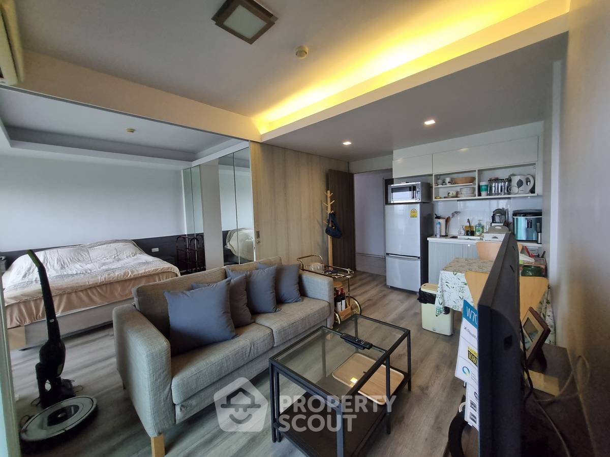 ขายคอนโดแจ้งวัฒนะ เมืองทอง : คอนโด 1-ห้องนอน ที่ ดับเบิ้ล เลค คอนโดมิเนียม ใน บ้านใหม่