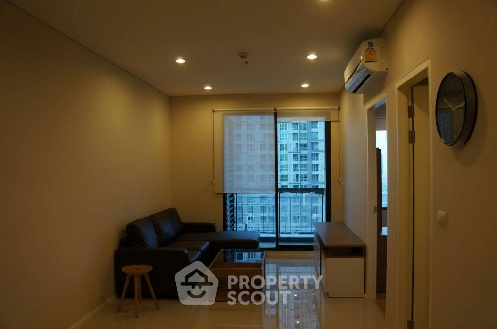 For SaleCondoRama9, Petchburi, RCA : 1-BR Condo at Villa Asoke near MRT Phetchaburi