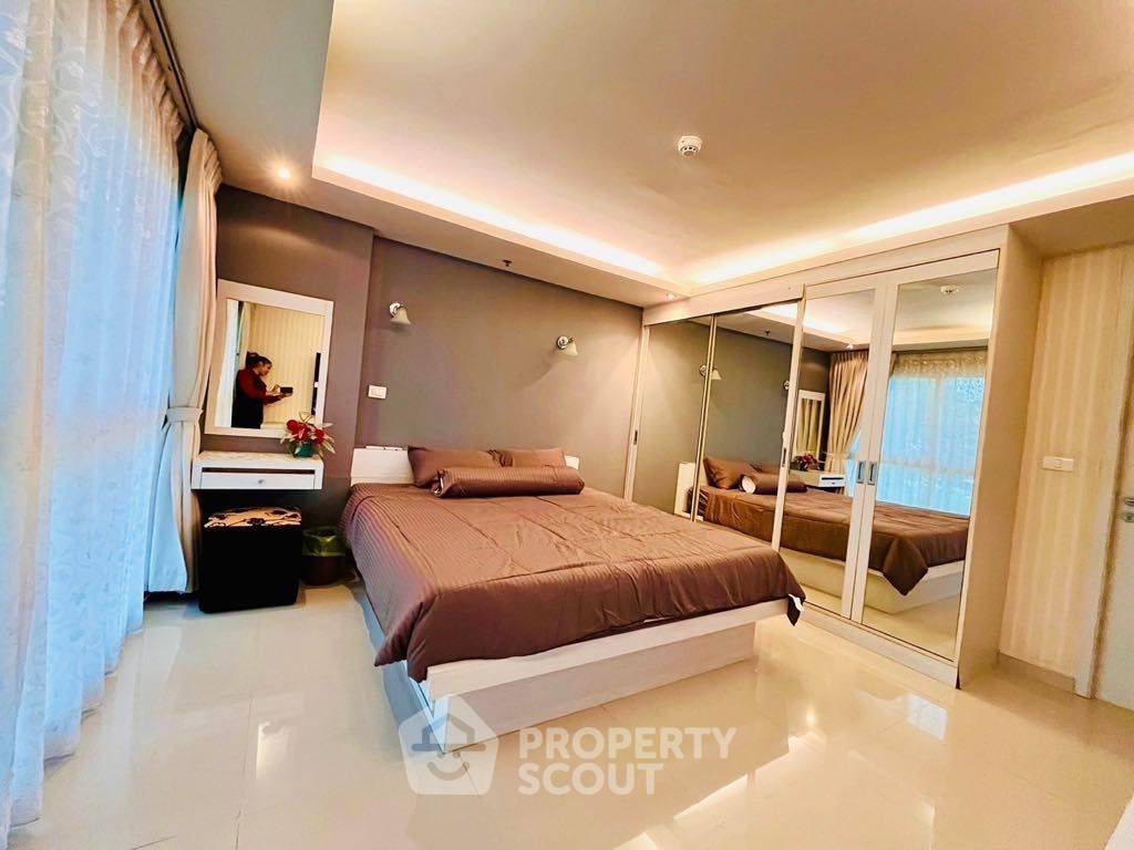 For SaleCondoPattaya, Bangsaen, Chonburi : 1-BR Condo at City Garden Pattaya close to Pattaya South
