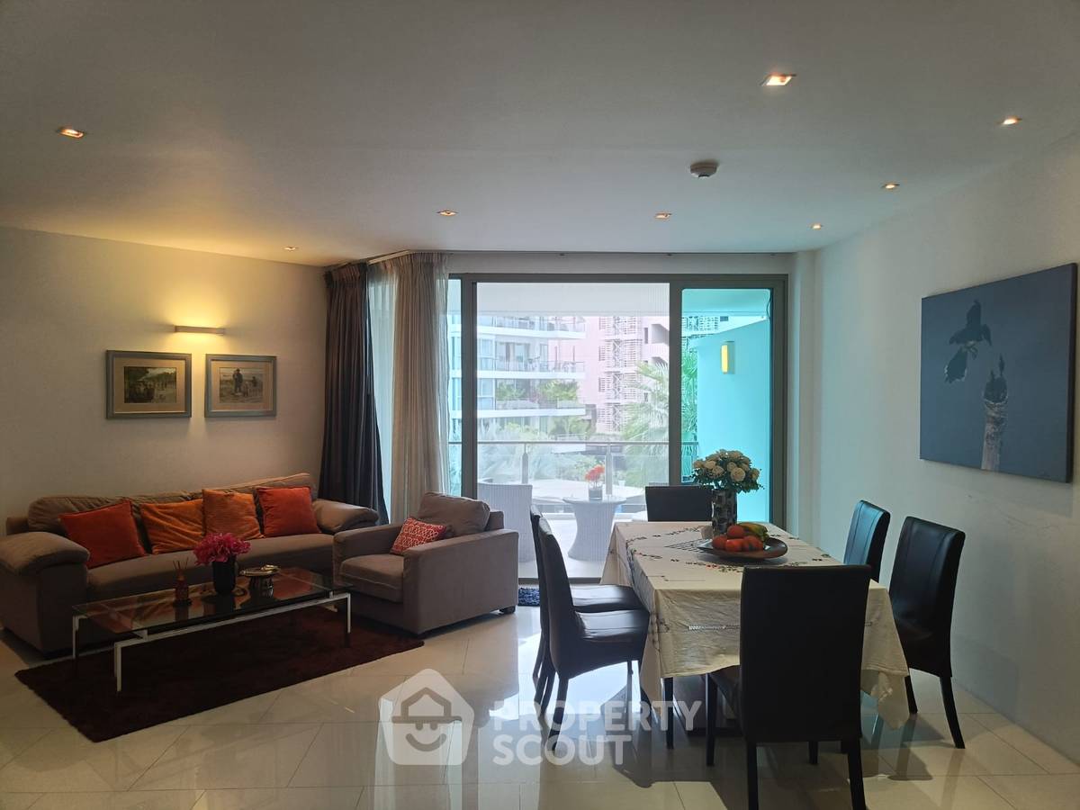 For SaleCondoPattaya, Bangsaen, Chonburi : 2-BR Condo at The Sanctuary Wongamat close to Sanctuary of Truth
