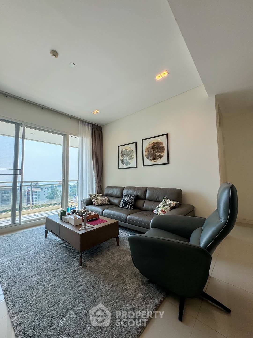 For SaleCondoPattaya, Bangsaen, Chonburi : 2-BR Condo at Reflection Jomtien Beach Pattaya close to Pattaya