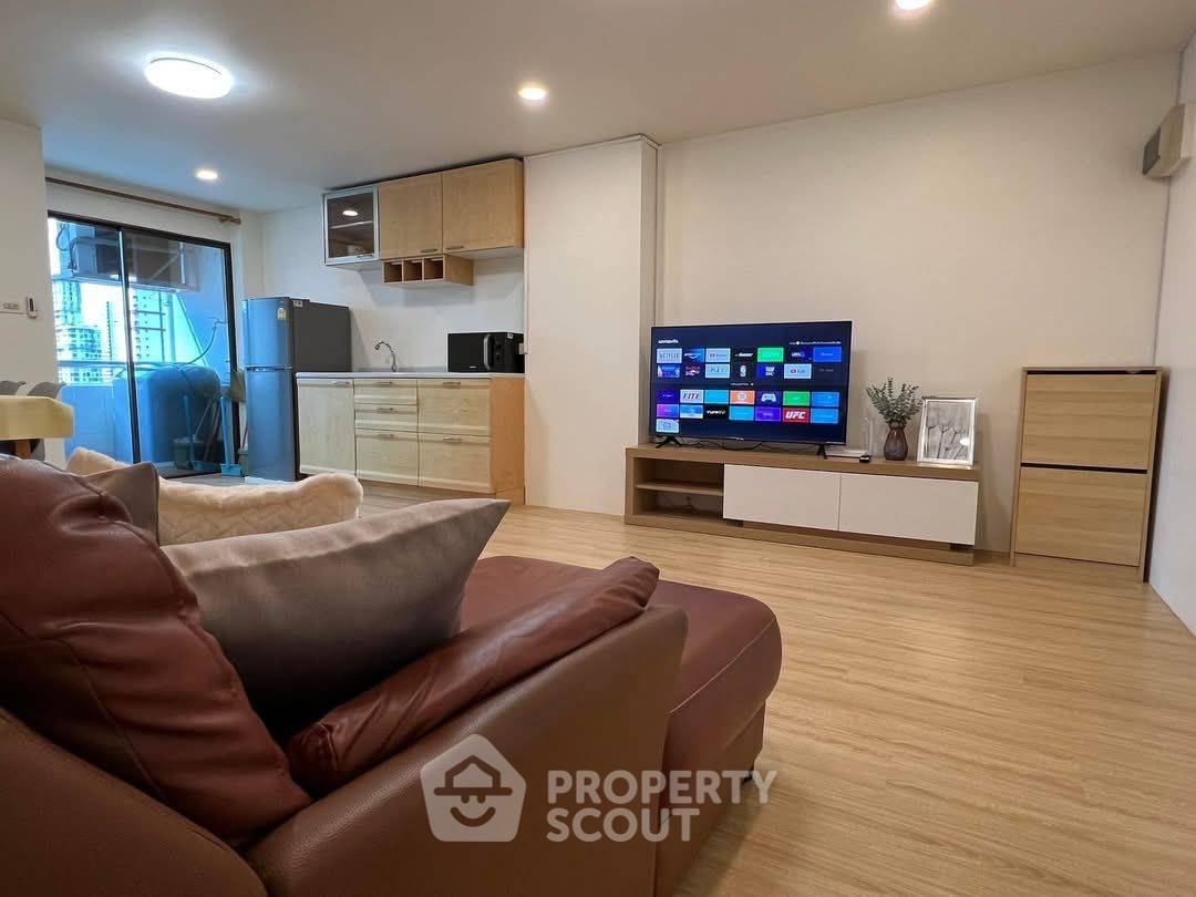 For RentCondoRatchathewi,Phayathai : 2-BR Condo at Pratunam Prestige Condominium near BTS Phaya Thai