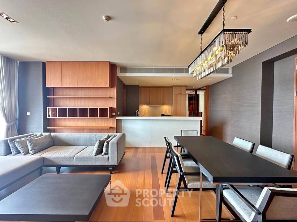 ให้เช่าคอนโดสาทร นราธิวาส : คอนโด 2-ห้องนอน ที่ เดอะ สุโขทัย เรสซิเด้นซ์ คอนโดมิเนียม ใกล้ MRT ลุมพินี