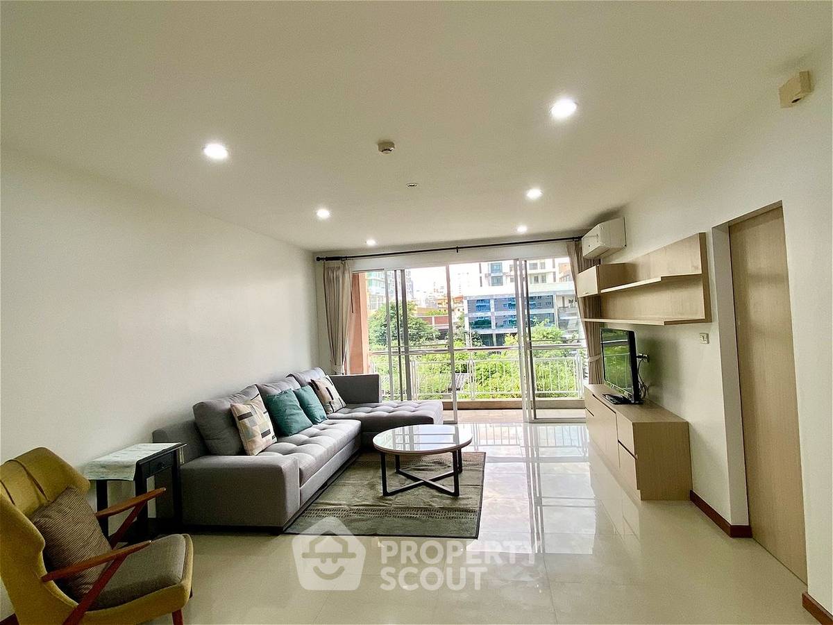 ให้เช่าคอนโดสุขุมวิท อโศก ทองหล่อ : คอนโด 2-ห้องนอน ที่ เดอะไรซ์ สุขุมวิท39 ใกล้ BTS พร้อมพงษ์