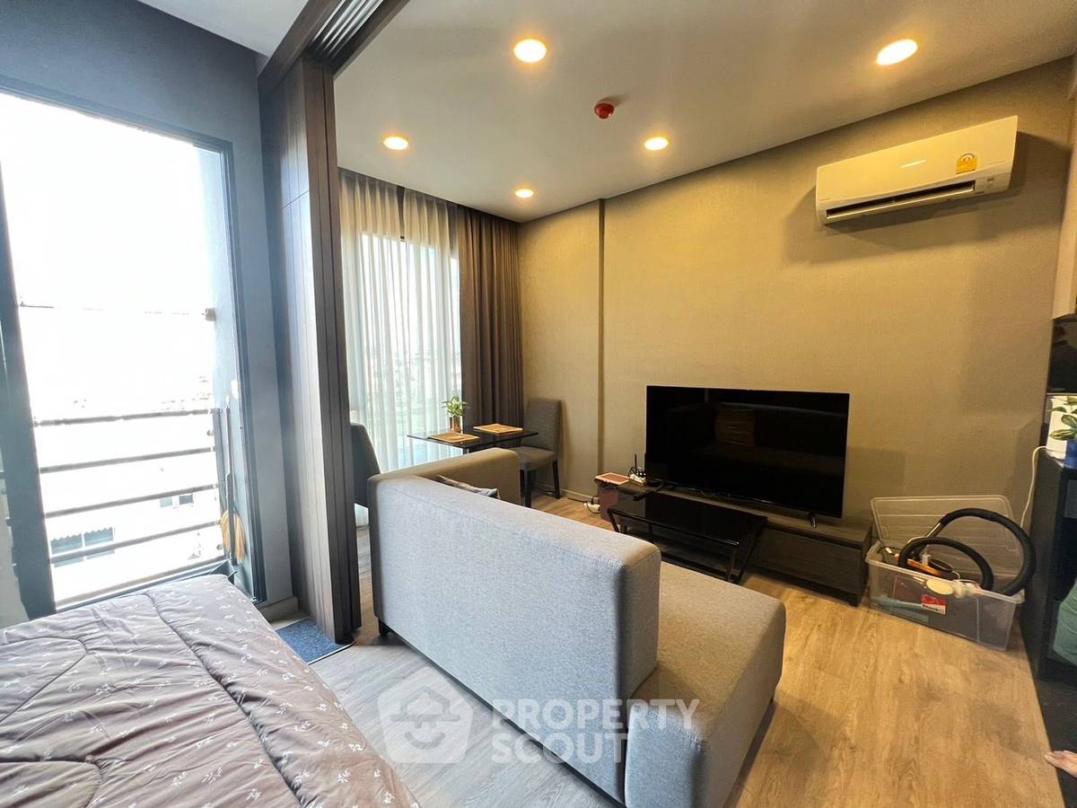ให้เช่าคอนโดรัชดา ห้วยขวาง : คอนโด 1-ห้องนอน ที่ เดอะ ทีค รัชดา 19 ใกล้ MRT รัชดาภิเษก