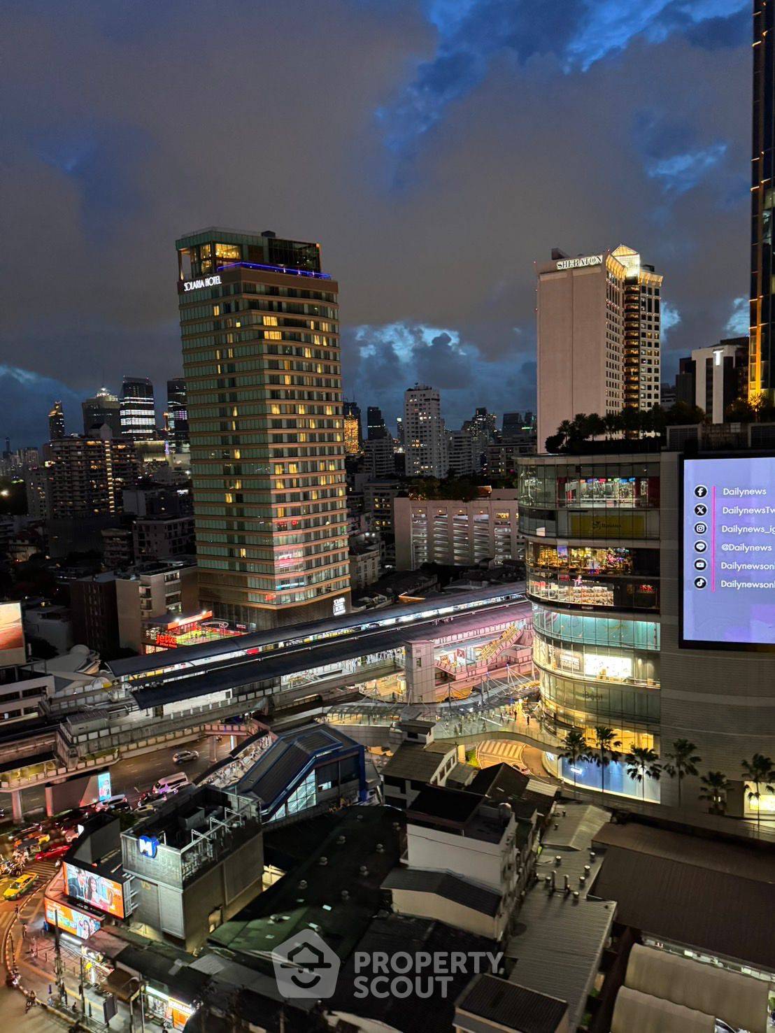 For SaleCondoSukhumvit, Asoke, Thonglor : 2-BR Condo at Las Colinas near BTS Asok