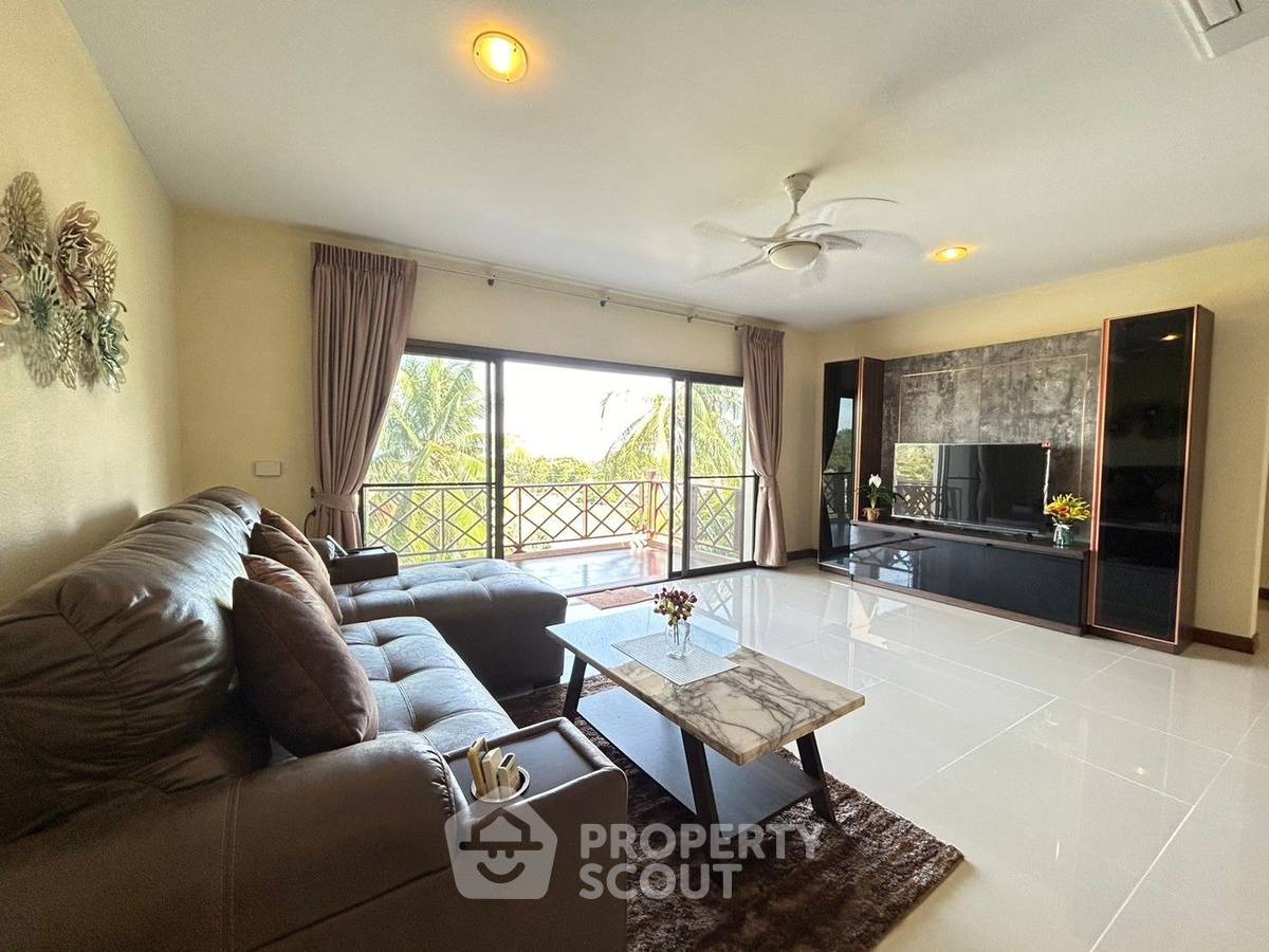 For SaleHouseCha-am Phetchaburi : 2-BR House at Palm Hills Golf Club & Residence close to The Venezia