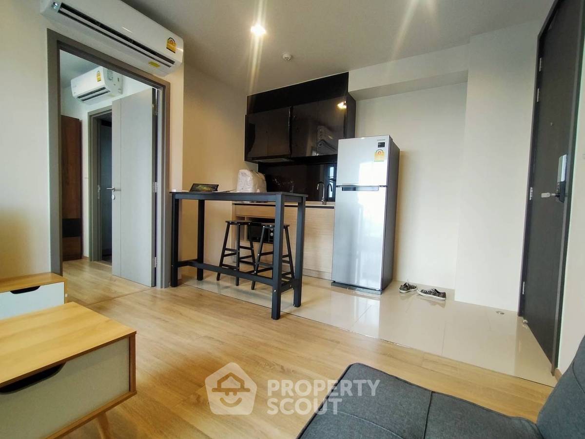 For SaleCondoRama9, Petchburi, RCA : 1-BR Condo at The Base Garden Rama 9 near ARL Ramkhamhaeng