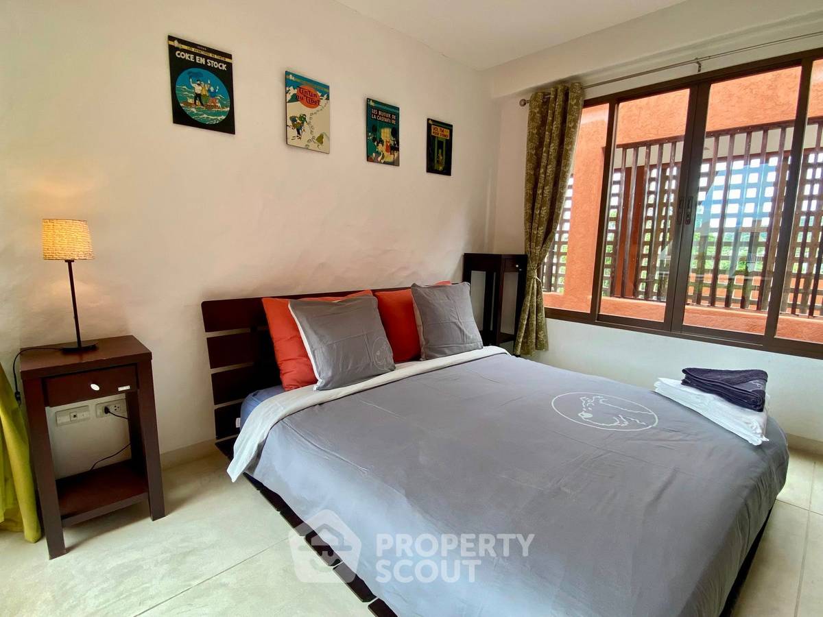 For RentCondoHuahin, Prachuap Khiri Khan, Pran Buri : 2-BR Condo at Las Tortugas Condominium close to Memory house cafe huahin