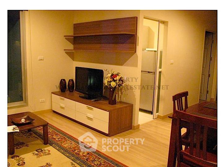 For RentCondoSathorn, Narathiwat : 2-BR Condo at Life @ Sathorn 10 near BTS Saint Louis