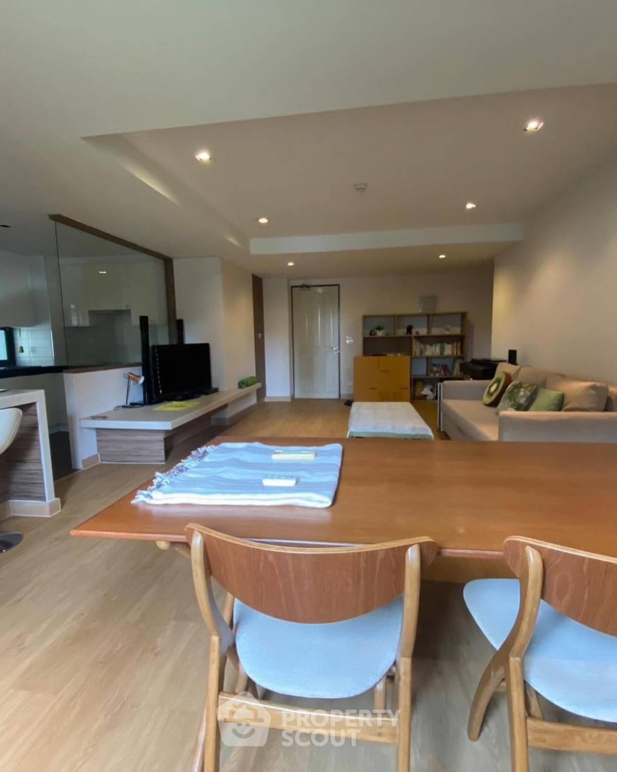 For RentCondoSukhumvit, Asoke, Thonglor : 2-BR Condo at W8 Thonglor 25 Condominium close to Thong Lo