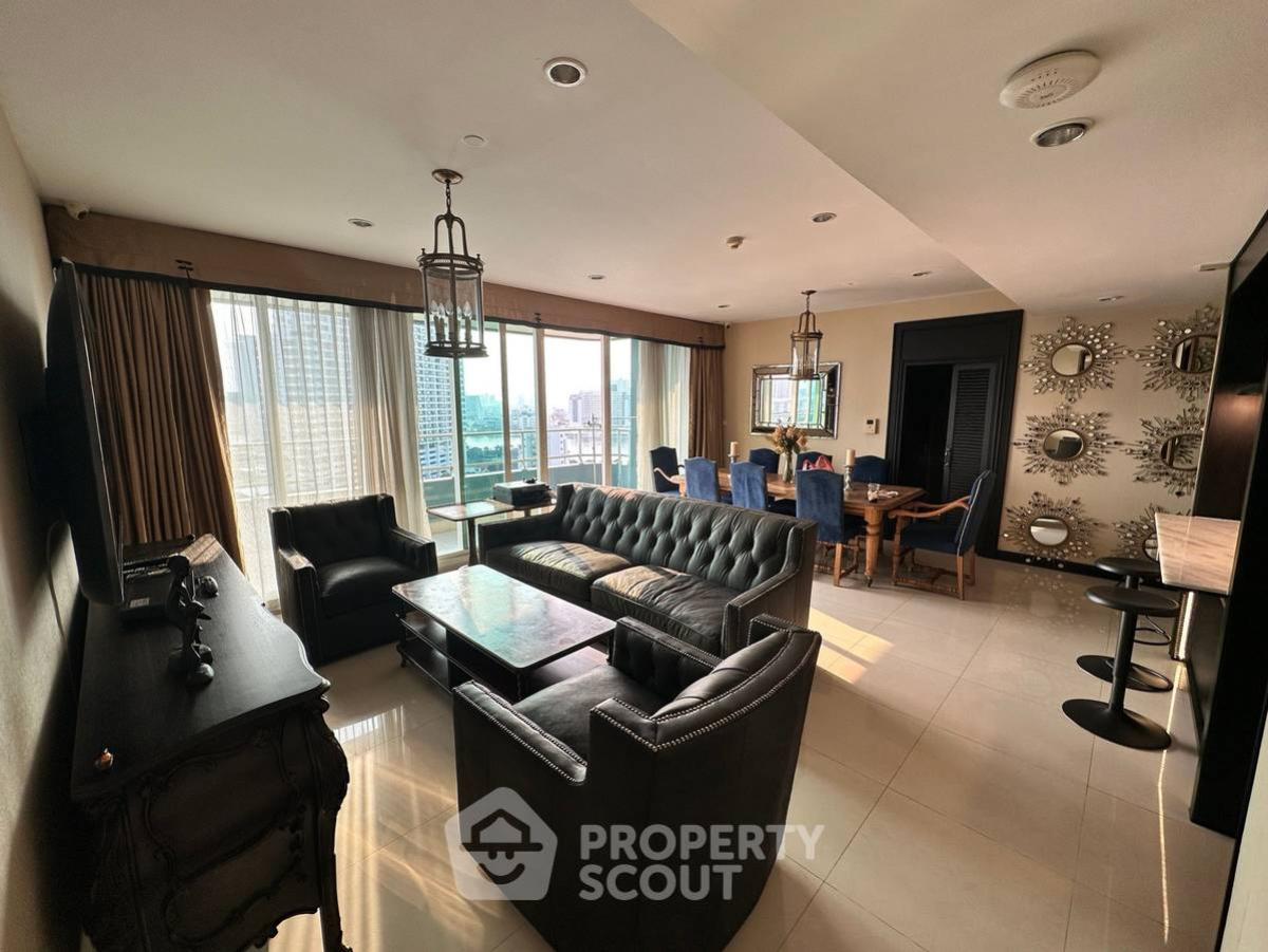 For RentCondoWongwianyai, Charoennakor : 3-BR Condo at Watermark Chaophraya near BTS Krung Thon Buri