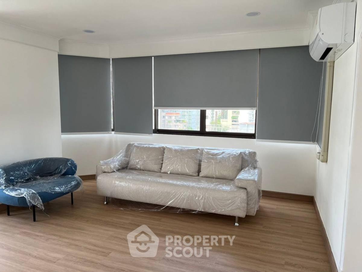 For SaleCondoSukhumvit, Asoke, Thonglor : 1-BR Condo at Lake Avenue Sukhumvit 16 near BTS Asok