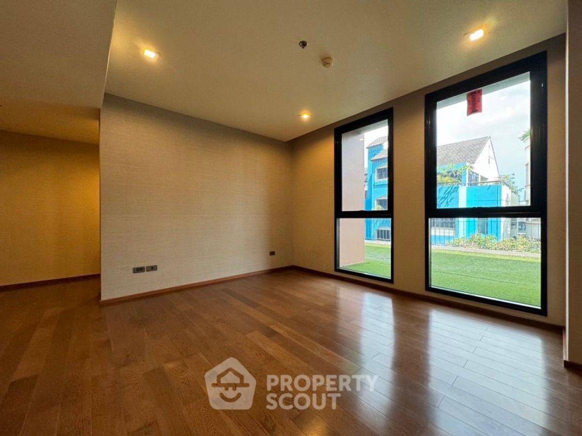 For SaleCondoSathorn, Narathiwat : 3-BR Condo at The Hudson Sathorn 7 near BTS Chong Nonsi