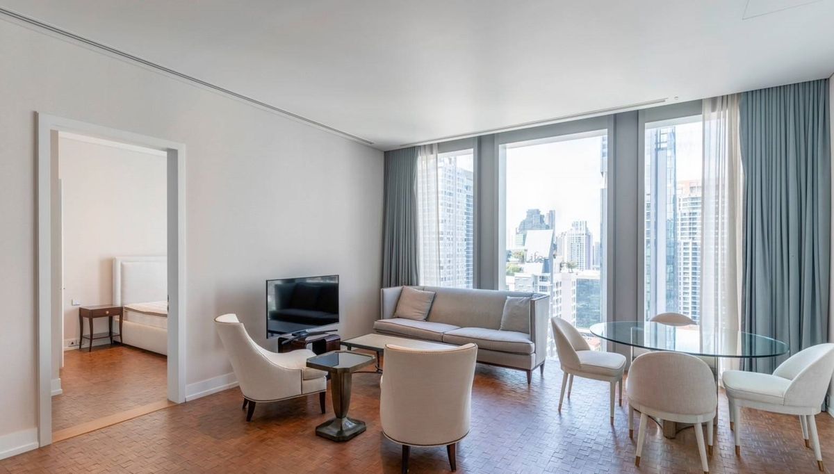 ให้เช่าคอนโดสาทร นราธิวาส : The Ritz-Carlton in Bangkok I Rental 2 Bedrooms condominium near Lumphini Park