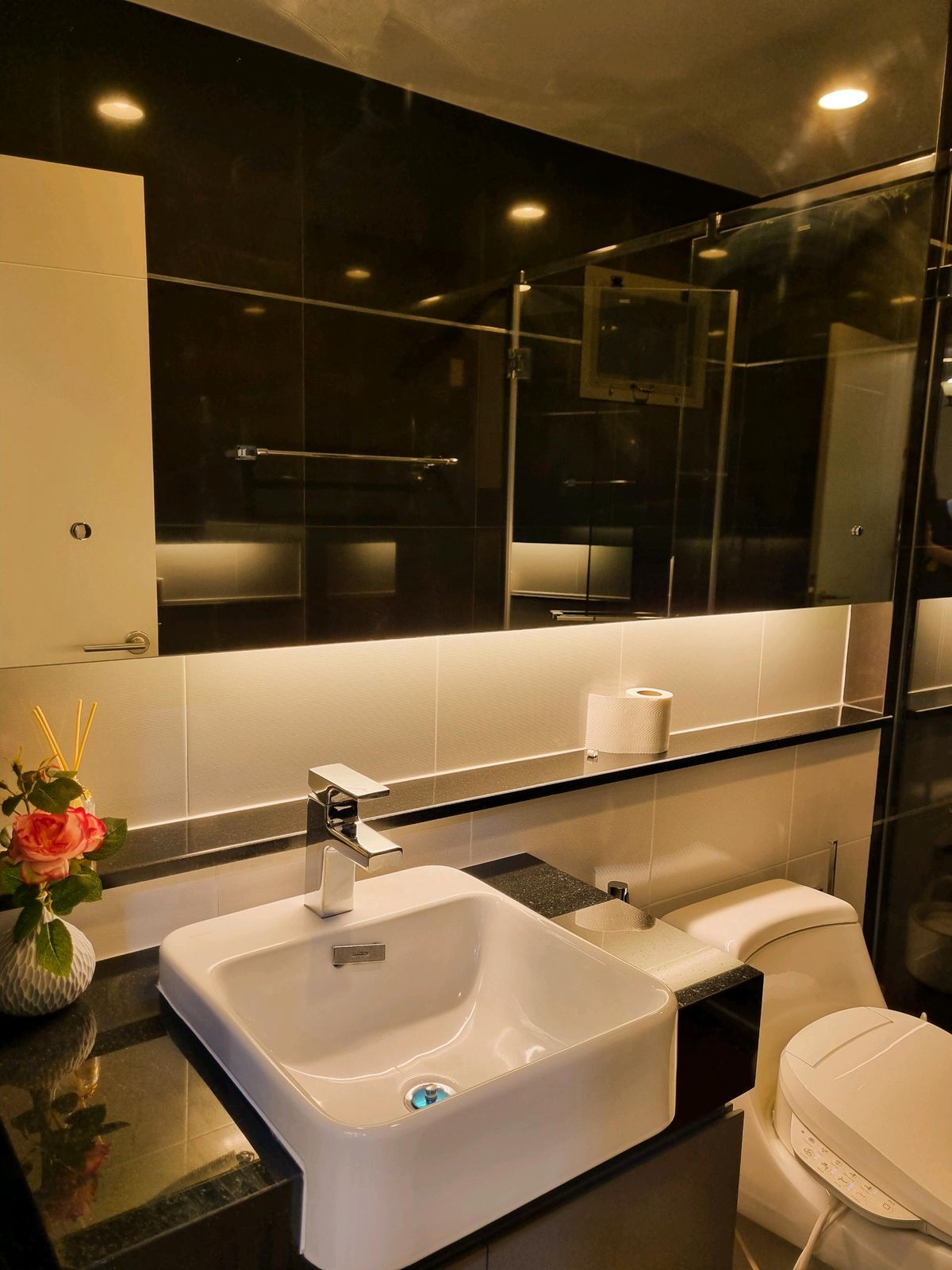 HousePattanakan, Srinakarin : Sansiri Setthasiri, Krungthep Kreetha 2