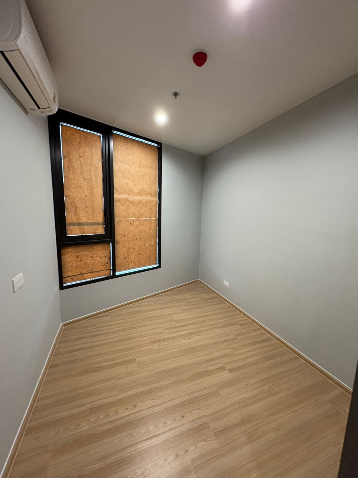 ขายคอนโดอ่อนนุช อุดมสุข : Foreign Quota ขายดาวน์คอนโด SkyRise Avenue Sukhumvit 64 ราคา 4,900,000 บาท [KRp250701]