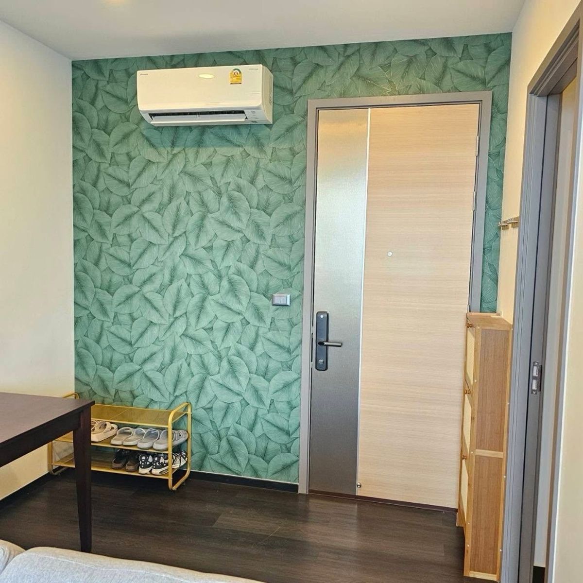 ให้เช่าคอนโดพระราม 3 สาธุประดิษฐ์ : 💥Hot for Rent 1br1bath 34sq.m at Sapphire Luxurious Condominium Rama 3 with fully furnished only 16,000 THB/month | Brand new room / close to Central Rama 3 & ready to move in pls contact soon 💥