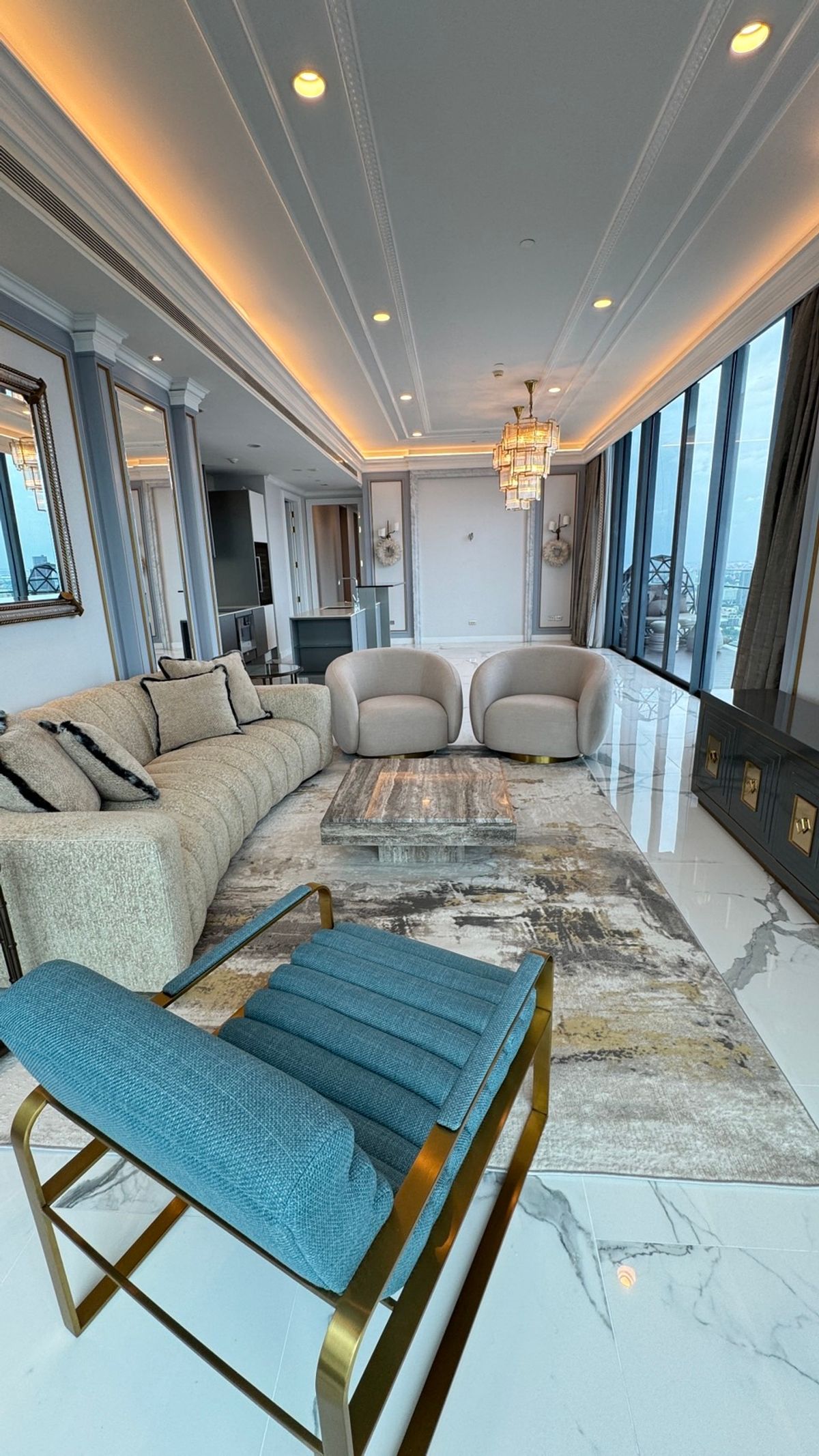 CondoSukhumvit, Asoke, Thonglor : Marque Sukhumvit Retal & Sell 2 Bedrooms Near BTS Phong Station