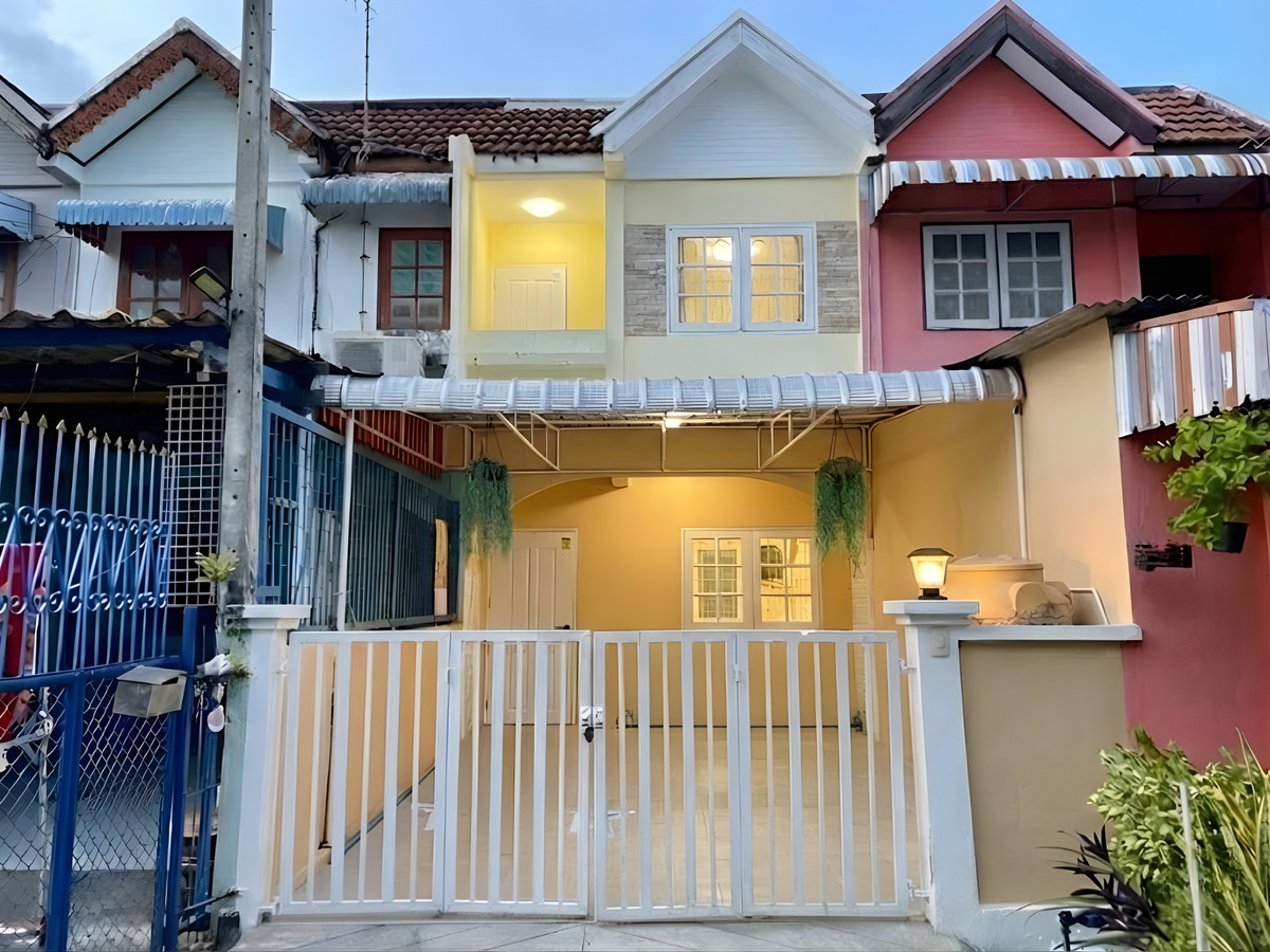For SaleTownhomePathum Thani,Rangsit, Thammasat : 2 -story townhouse.