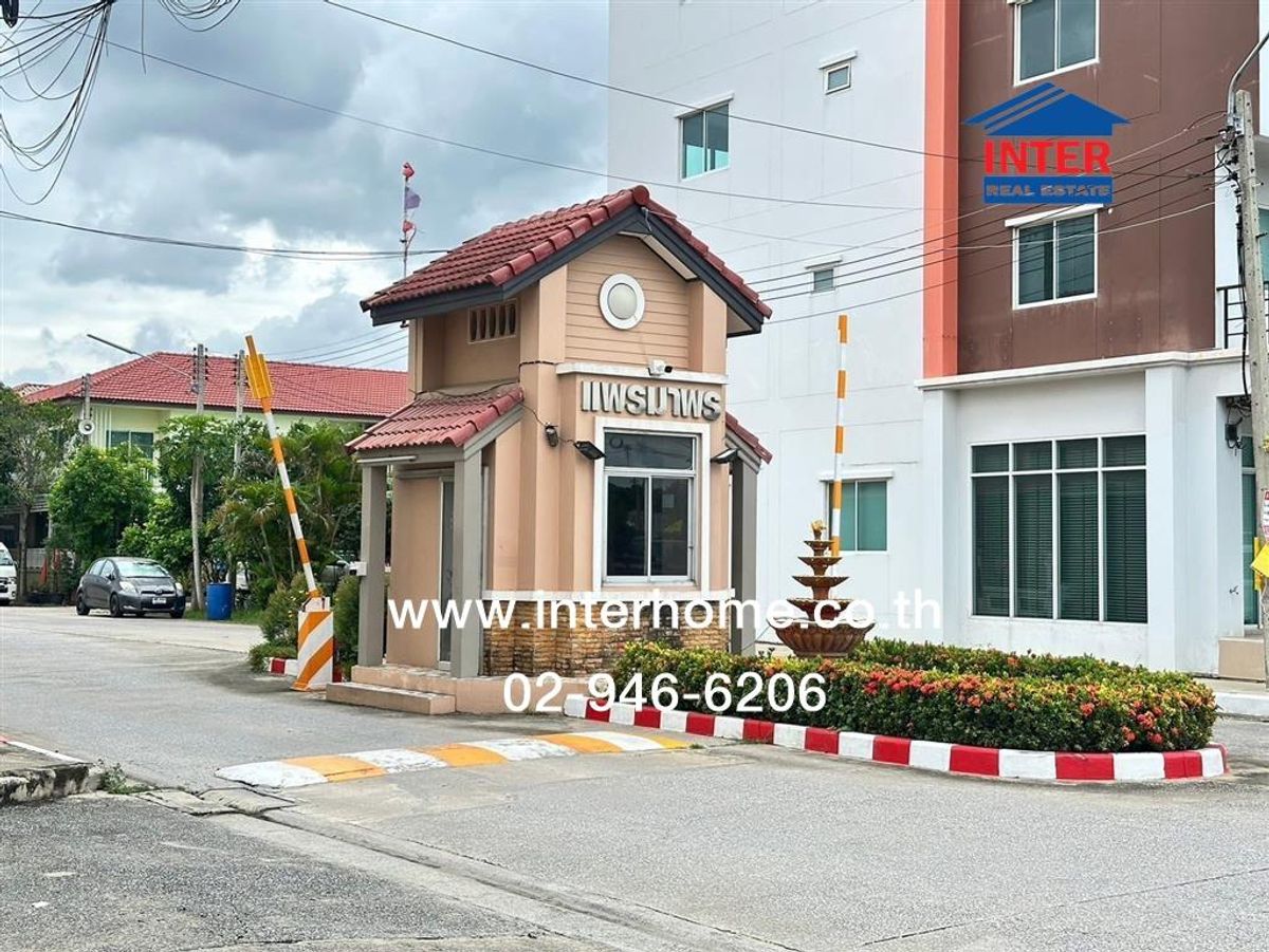 For SaleTownhomePathum Thani,Rangsit, Thammasat : 2 -story townhouse 31.7 sq.w., Por Porn Village, Lam Luk Ka Khlong 7, Lam Luk Ka Road, Khlong 7, Lam Luk Ka, Pathum Thani