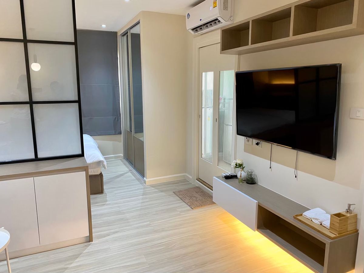 ขายคอนโดสุขุมวิท อโศก ทองหล่อ : ขายด่วน ลุมพินี สวีท สุขุมวิท 41 Studio 30.30 Sqm. 3.49 MB 