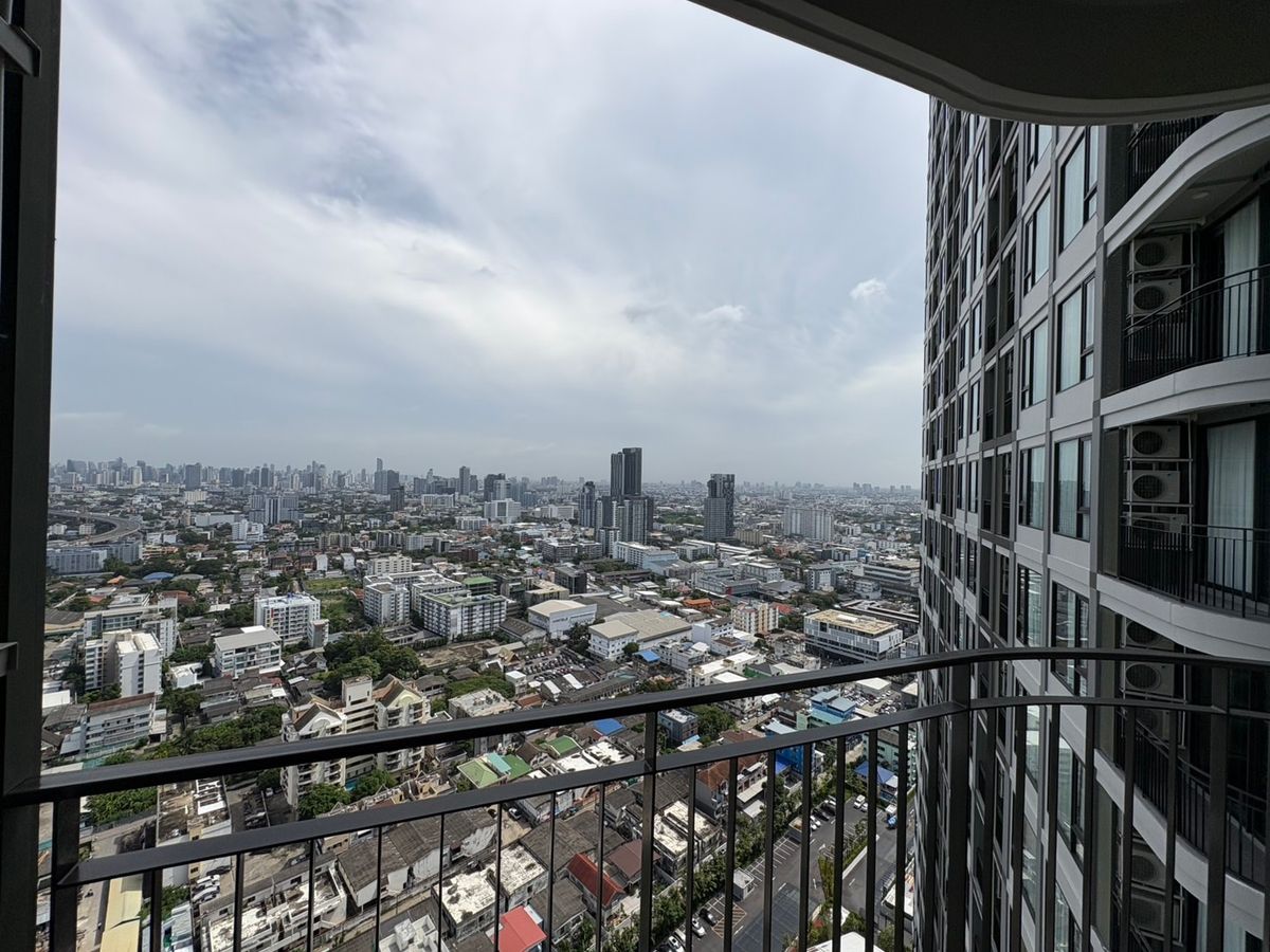 ขายคอนโดอ่อนนุช อุดมสุข : Foreign Quota ขายดาวน์คอนโด SkyRise Avenue Sukhumvit 64 ราคา 4,900,000 บาท [KRp250701]