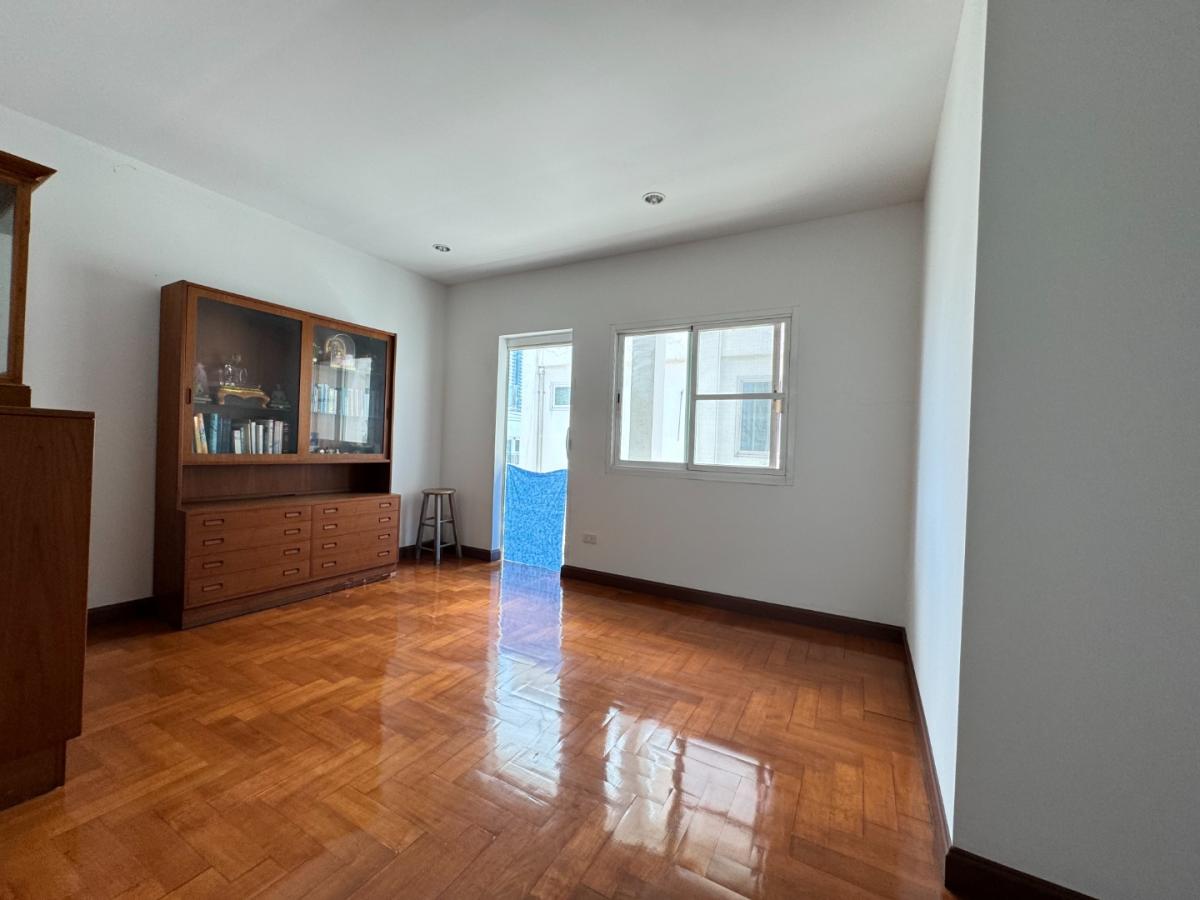 ขายทาวน์โฮมวิภาวดี ดอนเมือง หลักสี่ : 🔥ขายด่วน+🔥ทาวน์โฮม ซอยวิภาวดี 36 บ้านแฝดน่าอยู่รูปแบบทาวน์โฮม 3 ชั้น ย่านวิภาวดี 36