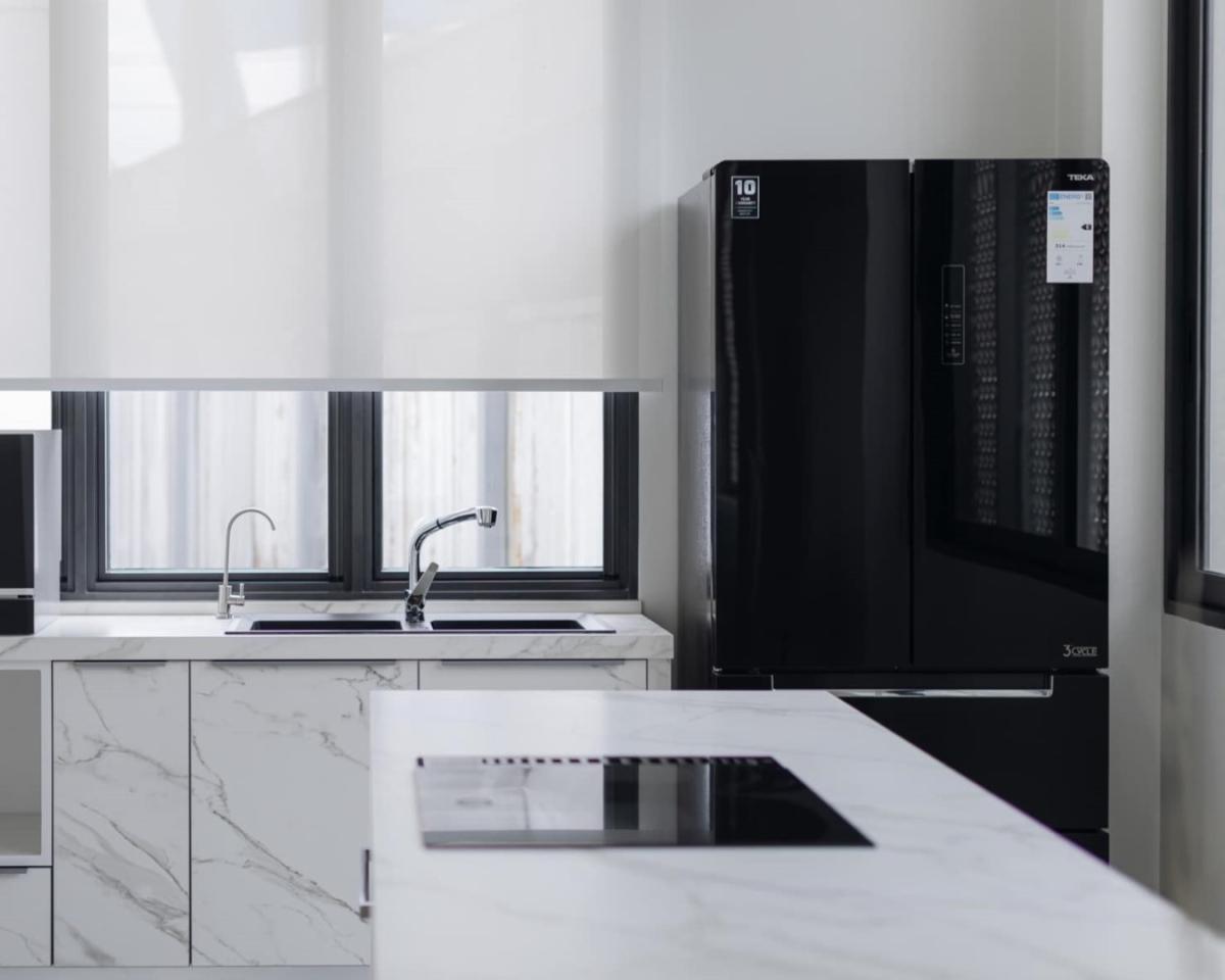 ขายทาวน์โฮมสุขุมวิท อโศก ทองหล่อ : 🔥ขายด่วน+🔥บ้านสร้างใหม่ ใจกลางเอกมัย ซอย 10