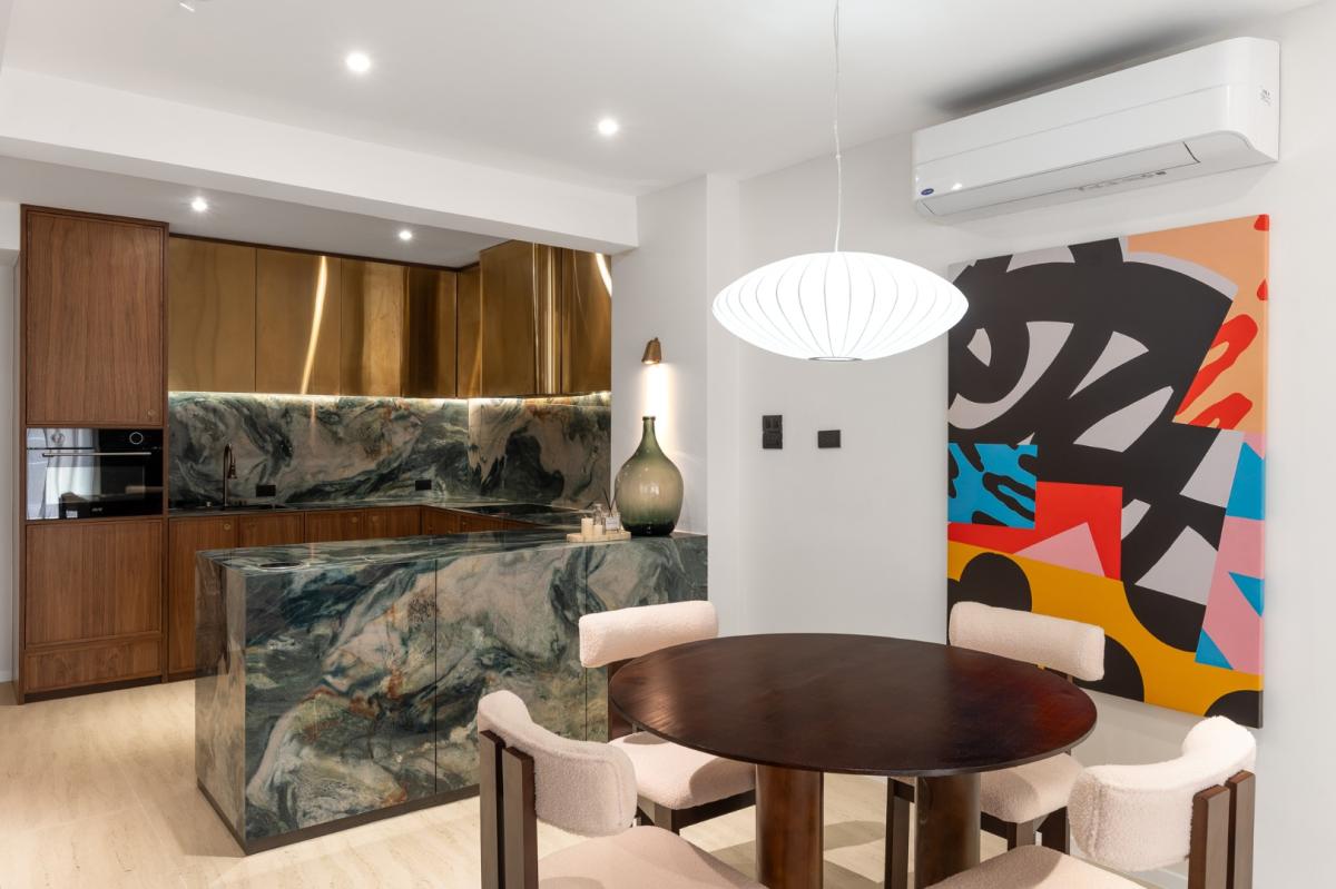 ขายทาวน์โฮมสาทร นราธิวาส : 🔥ขายด่วน+🔥 ทาวน์โฮมตกแต่งสวยรีโนเวทใหม่บนถนนจันทร์ สาทร