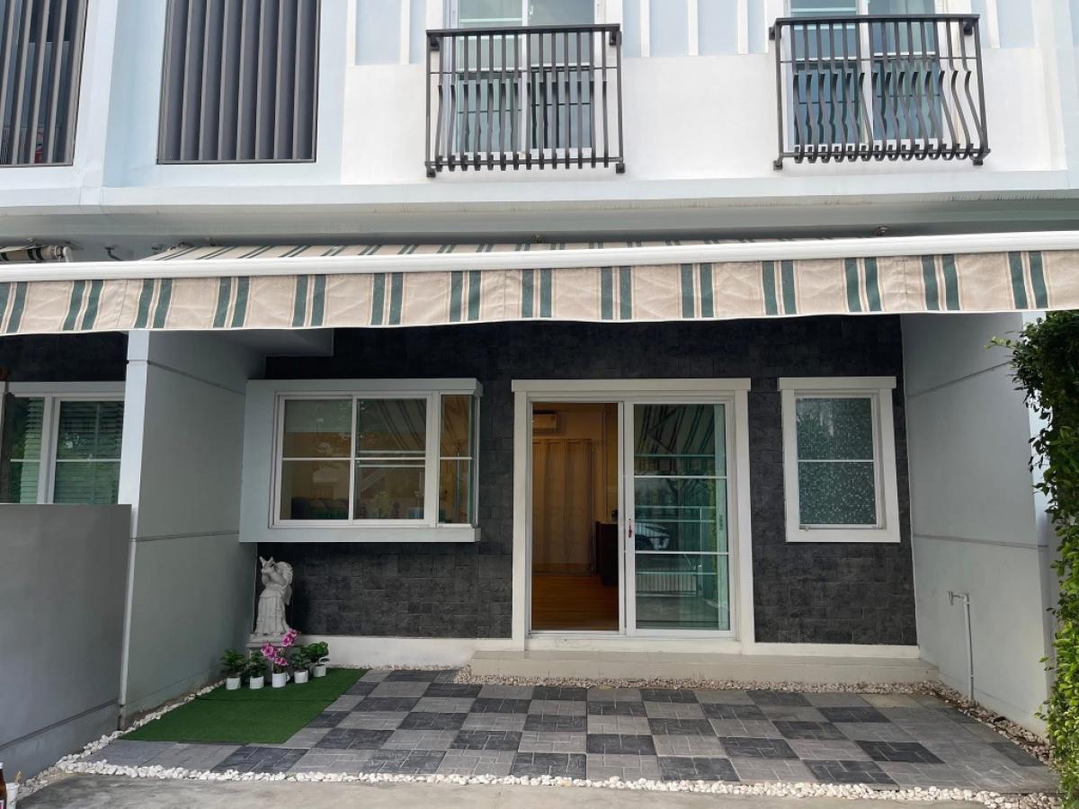 ให้เช่าทาวน์โฮมบางนา แบริ่ง ลาซาล : ให้เช่าบ้าน ทาวน์โฮม อินดี้4 #บ้านพร้อมเข้าอยู่  เฟอร์นิเจอร์ใหม่ยกชุด