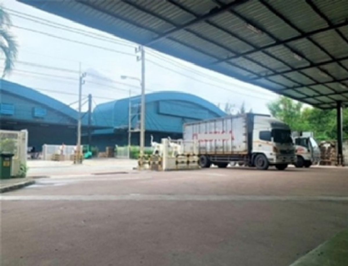 ให้เช่าโรงงานศรีราชา แหลมฉบัง บ้านบึง : For Rent ให้เช่าโกดัง / โรงงาน ในนิคมอุตสาหกรรมแหลมฉบัง เขต Free Zone เขตปลอดภาษี / ใกล้ท่าเรือ / พื้นที่สีม่วง ทำโรงงานได้ / พื้นที่ดิน 3 ไร่ 3 งาน พื้นที่ใช้สอย 9,000 ตารางเมตร / รถเทรลเลอร์ 40 ฟุต เข้าออกได้