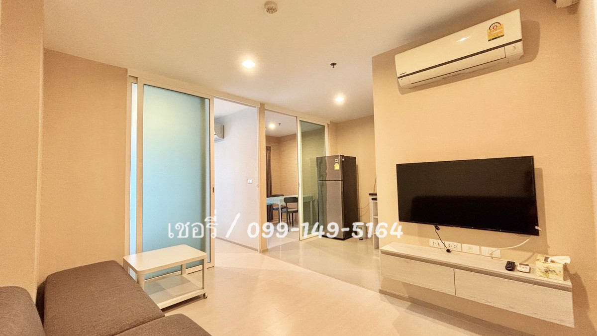 ให้เช่าคอนโดสมุทรปราการ สำโรง : เช่าคอนโด Aspire Erawan ตึกบี ห้องใหญ่ สวย ( One Bed Plus ) ห้องสวย ไม่เคยปล่อยเช่า ตกแต่งวอลล์เปเปอร์ ลมดี พร้อมเฟอร์นิเจอร์ ครบๆ ส่วนกลางจัดเต็ม ติดBTSเอราวัณ  / โทร 099-149-5164