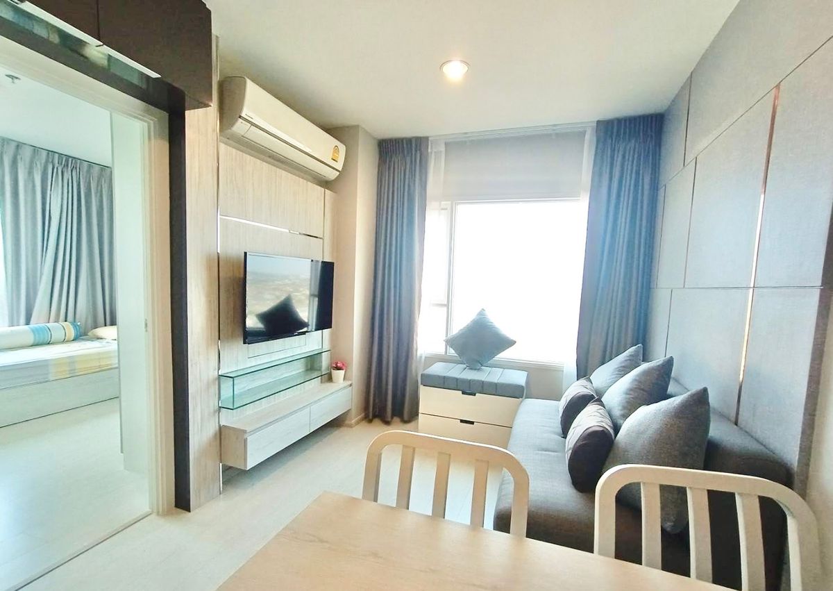 ให้เช่าคอนโดสมุทรปราการ สำโรง : เช่าคอนโด Aspire Erawan ห้องมุม ขนาดใหญ่  สวยใหม่ ไม่เคยปล่อยเช่า บิ้วอินจัดเต็ม พร้อมเฟอร์นิเจอร์ครบๆ ติดBTSเอราวัณ / โทร 099-149-5164