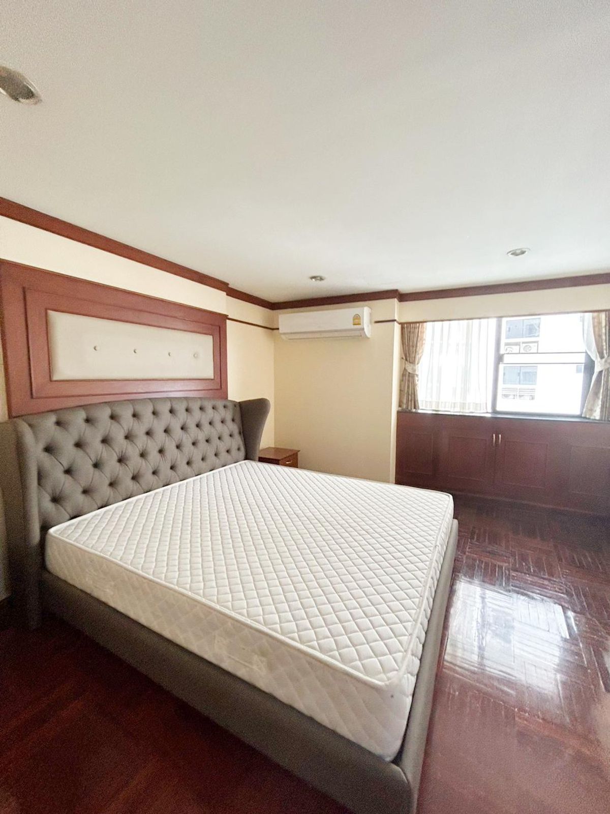 For SaleCondoSukhumvit, Asoke, Thonglor : Condo for sale: President Park Sukhumvit 24, 3 bedrooms, 260 sq m.