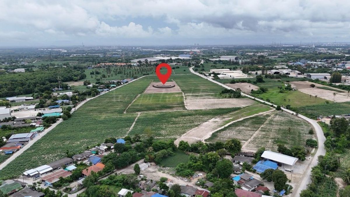 ขายที่ดินระยอง : ขายที่ดินแปลงใหญ่ ทำเลทอง ห้วยโป่ง ระยอง 120-0-55.9 ไร่