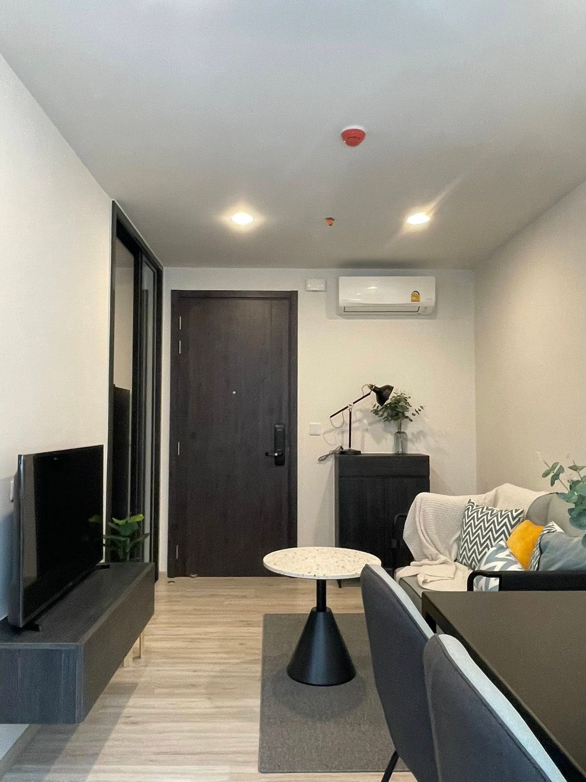 ขายคอนโดรัชดา ห้วยขวาง : XT Huaikhwang / 1 Bedroom (FOR SALE), เอ็กซ์ที ห้วยขวาง / 1 ห้องนอน (ขาย) F414