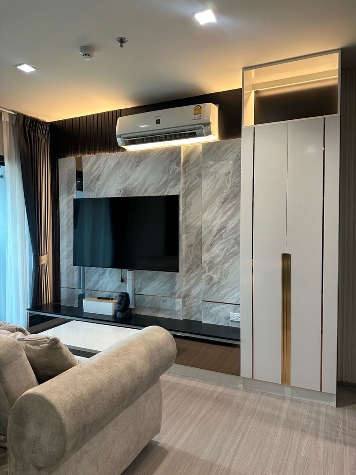 ให้เช่าคอนโดท่าพระ ตลาดพลู วุฒากาศ : ⭐️Life Sathorn Sierra⭐️1bed plus ห้องหายาก รีบจองก่อนหลุด พร้อมย้าย✨