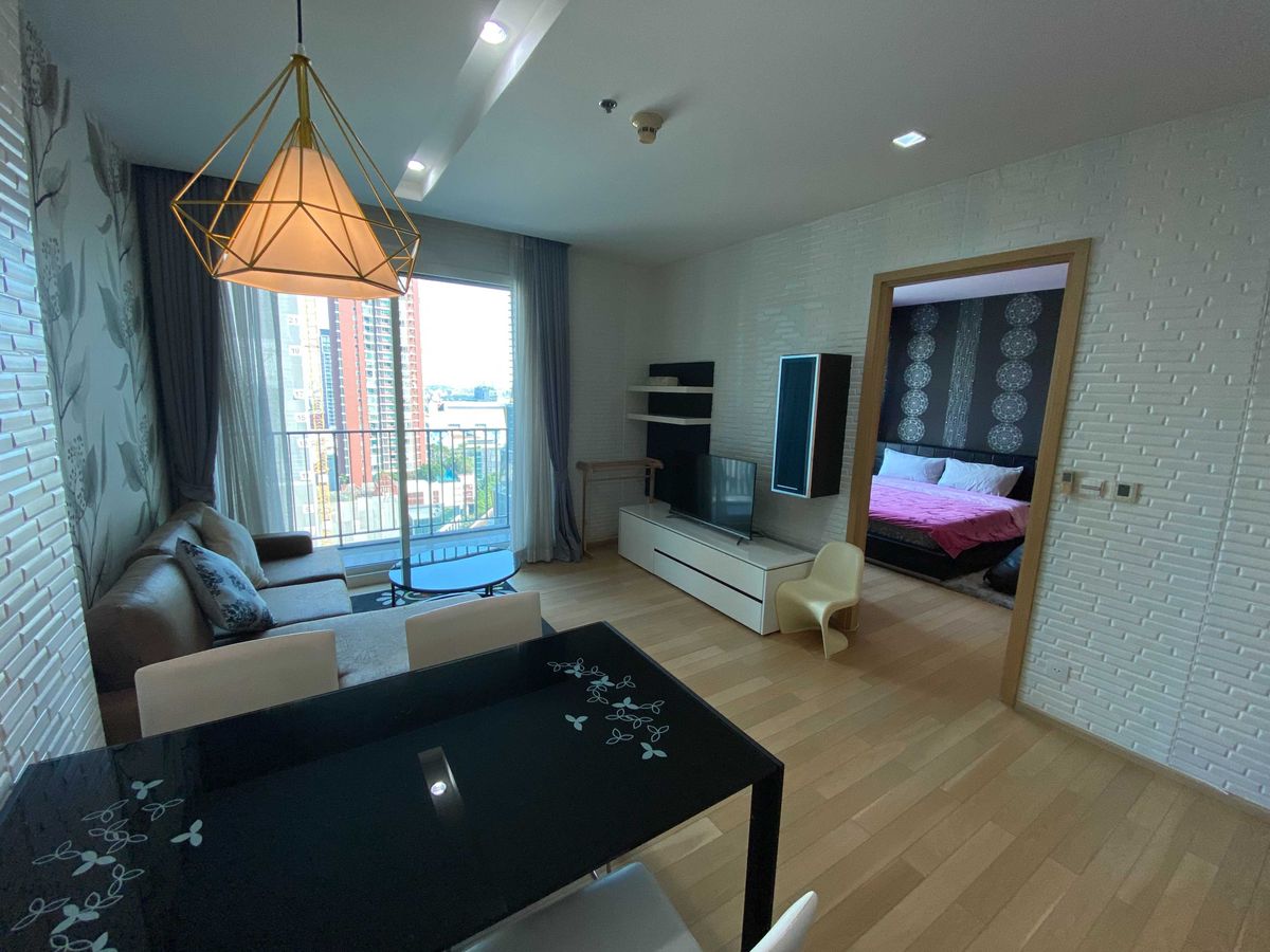 For RentCondoSukhumvit, Asoke, Thonglor : Ready to move 1 bed 1 bath condo for rent Siri at Sukhumvit