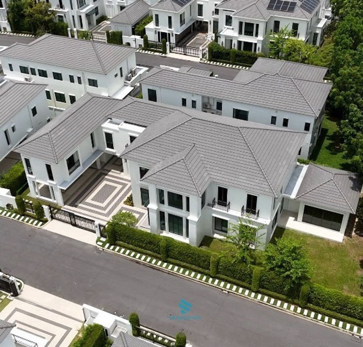 For SaleHousePhutthamonthon, Salaya : (Cheap/Size the largest) Definition of the Borommarajanani, size 193 sq.w., 661 sqm. Never in the main road, Borom, Ratchaphruek, Phutthamonthon