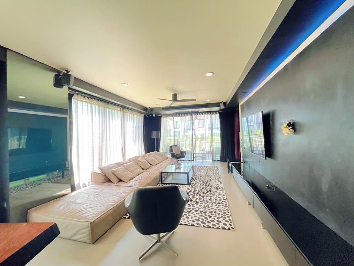 For SaleCondoRatchadapisek, Huaikwang, Suttisan : SALE !! Condo Amanta Ratchada, MRT Thailand Cultural Centre, 2 Beds, Tower 1, Floor 1, Area 174 sq.m., Sale 11 MB