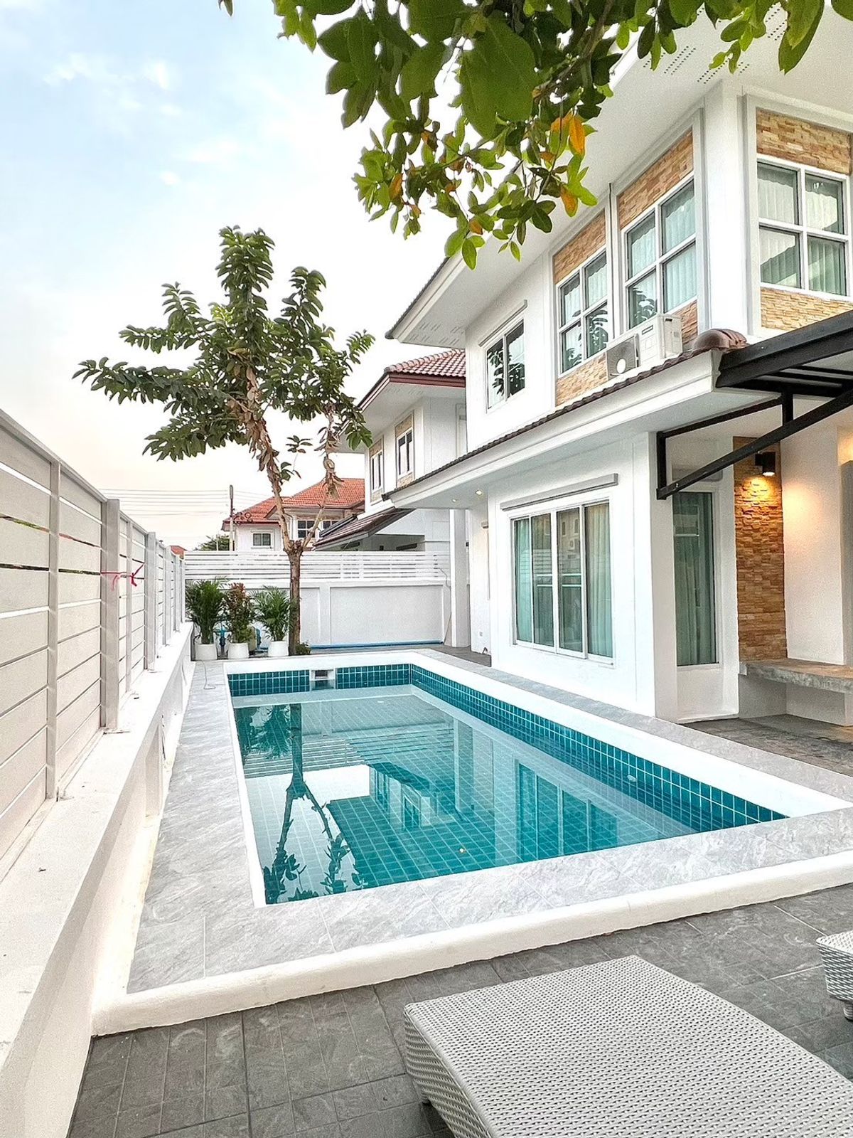 For RentHouseChiang Mai : 🏡 Luxury house for rent, Eresma Villa with a great private pool (Luxury 3BR villa with Private Pool)