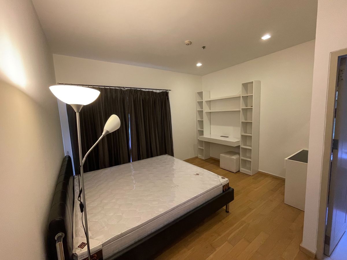 For RentCondoSukhumvit, Asoke, Thonglor : Urgent Rent!! Great Price! Beautifully Decorated Unit at Noble Reveal