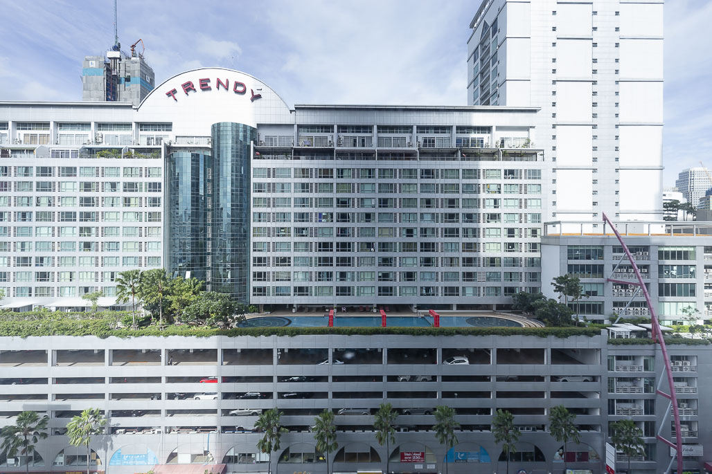 ขายคอนโดนานา : 🔥ขายด่วน + 🔥ไฮด์ สุขุมวิท 13 ใกล้ BTS นานา เฟอร์นิเจอร์ครบ พร้อมเข้าอยู่