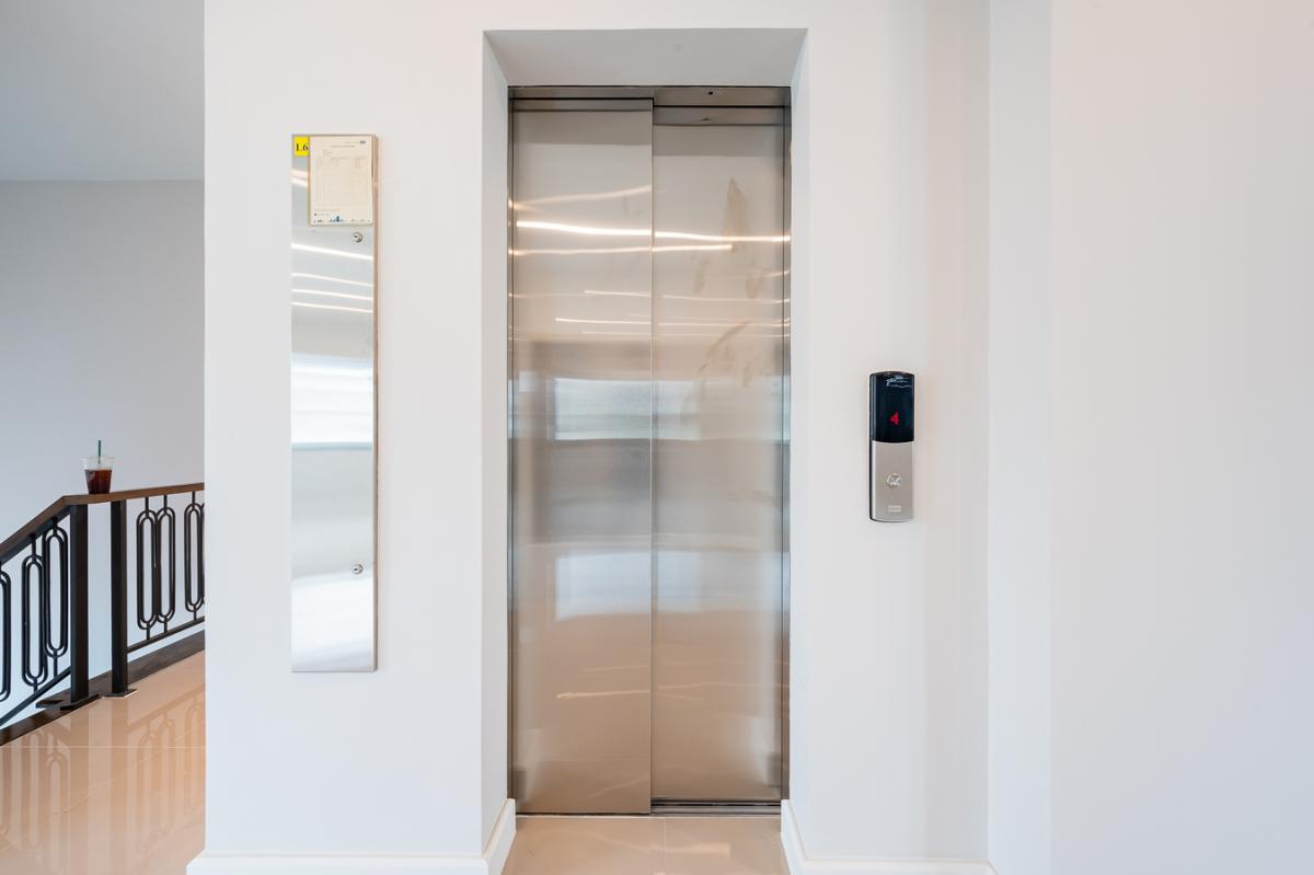 ขายทาวน์โฮมเยาวราช บางลำพู : 🔥ขายด่วน+🔥 ไทเกอร์ เลน ดีไซน์เหนือกาลเวลา ณ ใจกลางย่าน เยาวราช-เสือป่า พร้อมลิฟต์ส่วนตัว