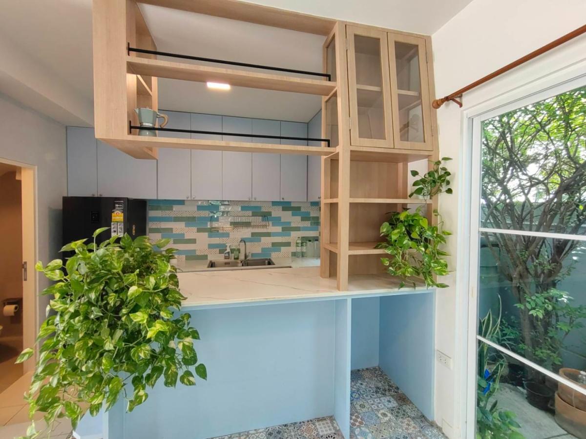 ขายทาวน์โฮมบางนา แบริ่ง ลาซาล : 🔥ขายด่วน + 🔥อินดี้ บางนา รามคำแหง 2 ใกล้ Mega & Ikea บางนา เฟอร์นิเจอร์ครบ พร้อมเข้าอยู่