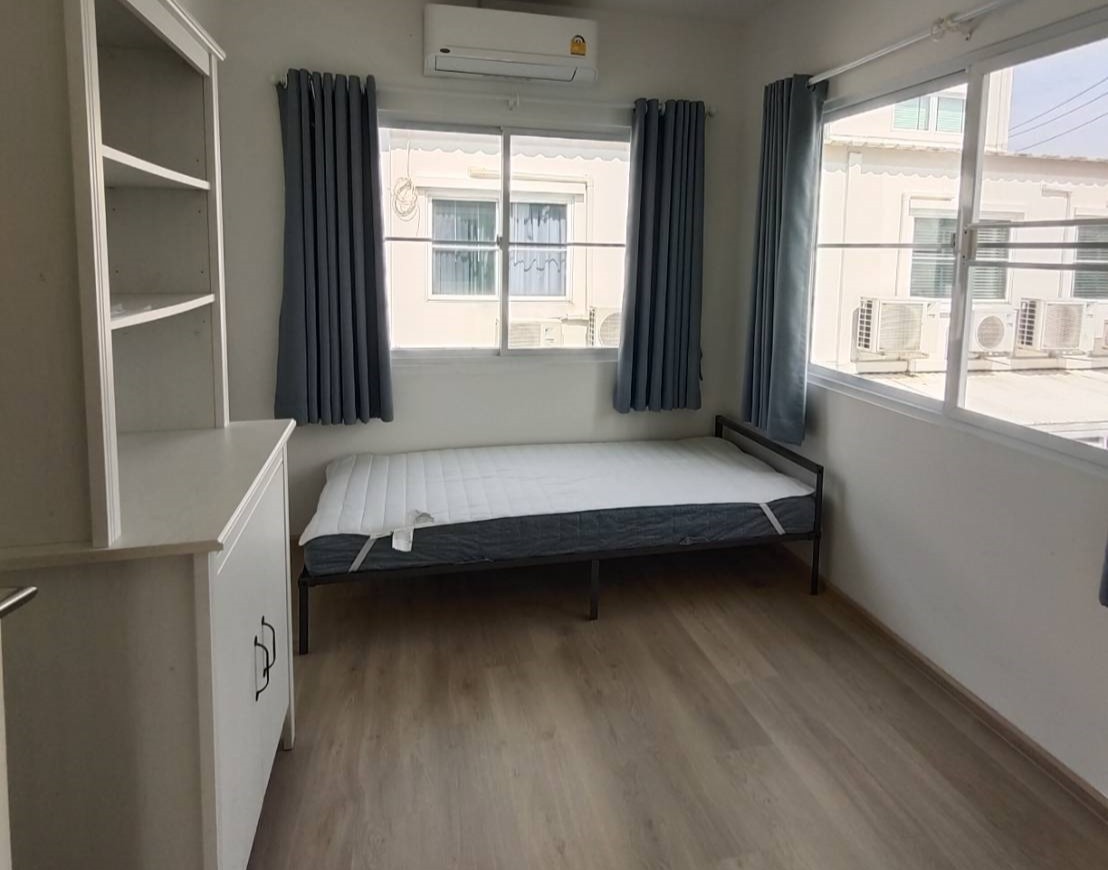 ขายทาวน์โฮมบางนา แบริ่ง ลาซาล : 🔥ขายด่วน + 🔥อินดี้ บางนา รามคำแหง 2 ใกล้ Mega & Ikea บางนา เฟอร์นิเจอร์ครบ พร้อมเข้าอยู่