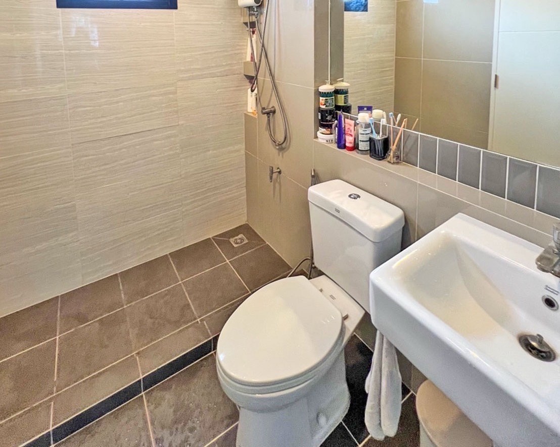 ขายบ้านปทุมธานี รังสิต ธรรมศาสตร์ : 🔥ขายด่วน + 🔥คณาสิริ ราชพฤกษ์-346 ใกล้ ทางด่วน ห้างสรรพสินค้า สถาบันการศึกษา และ โรงพยาบาลชั้นนำ เฟอร์นิเจอร์ครบ พร้อมเข้าอยู่